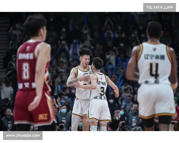 CBA季后赛半决赛激战正酣辽宁本钢迎战浙江稠州银行精彩对决引爆球迷热情